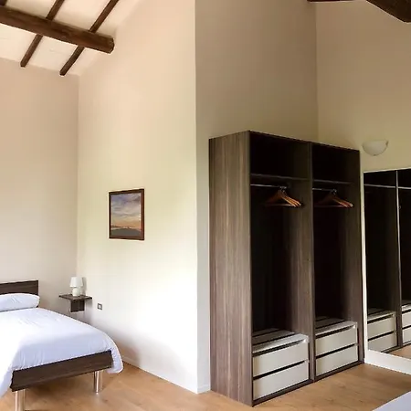 Tra Le Colline Bed & Breakfast