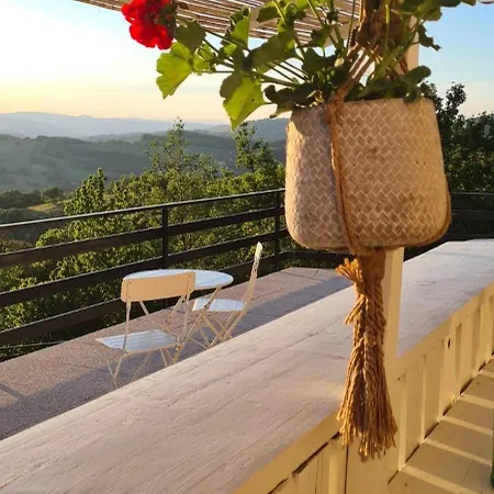 Alojamento de Acomodação e Pequeno-almoço Tra Le Colline