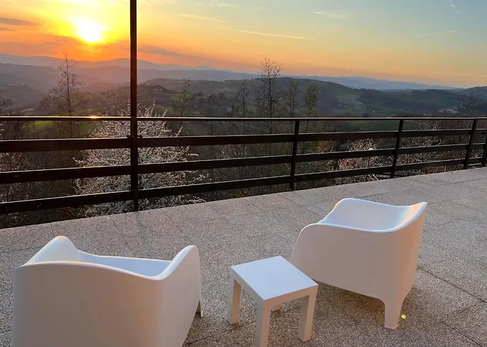 Tra Le Colline Bed & Breakfast 3*